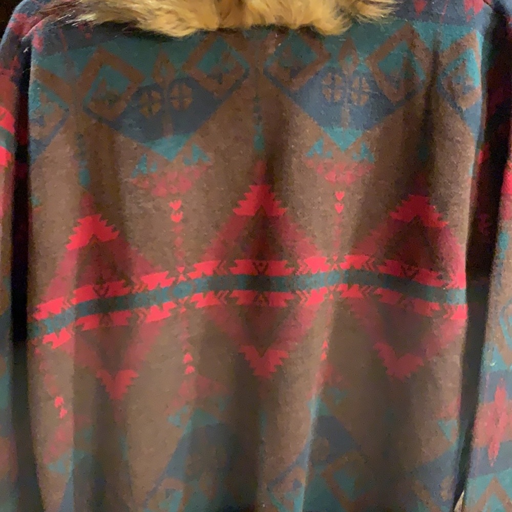 Tasha Polizzi Berlin Blanket Cardigan - Picture 14 of 15